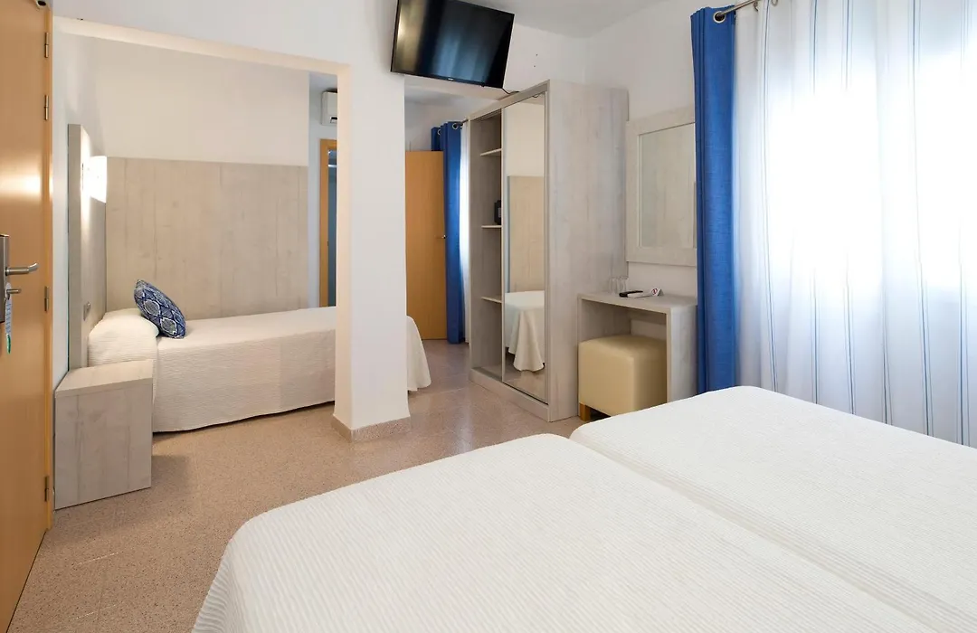 Hostal Roca-1