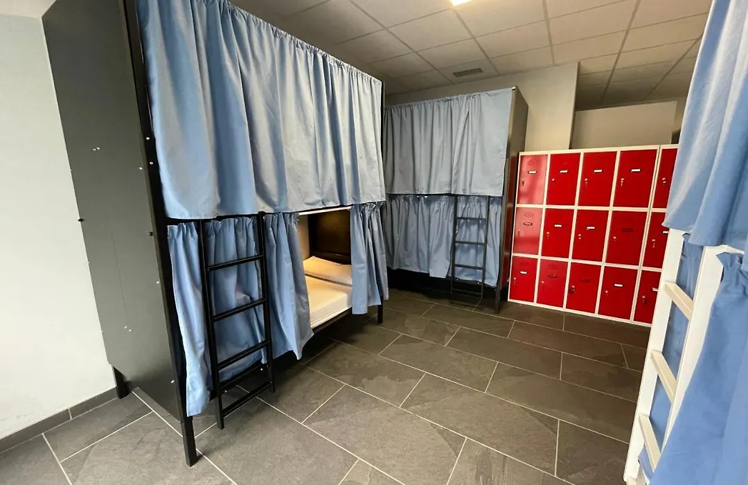 Hostel & Rooms O Albergue Da Meiga-1