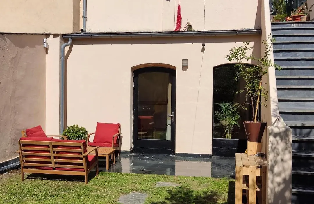 Hostel Namor-1