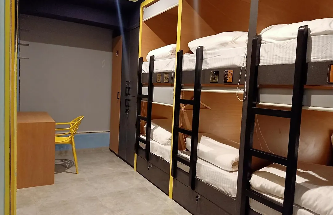 Stayvilla Hostel-1