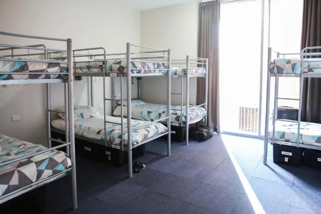 Barkly Backpackers-1