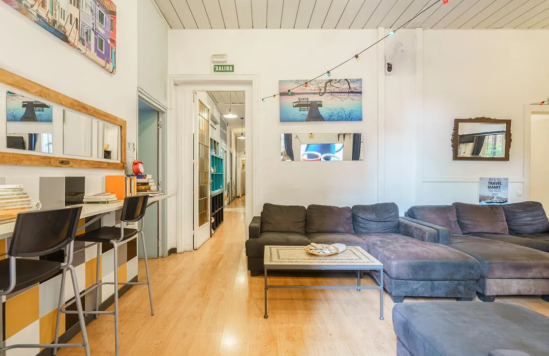 Casa Barcelo Hostel Barcelona-1