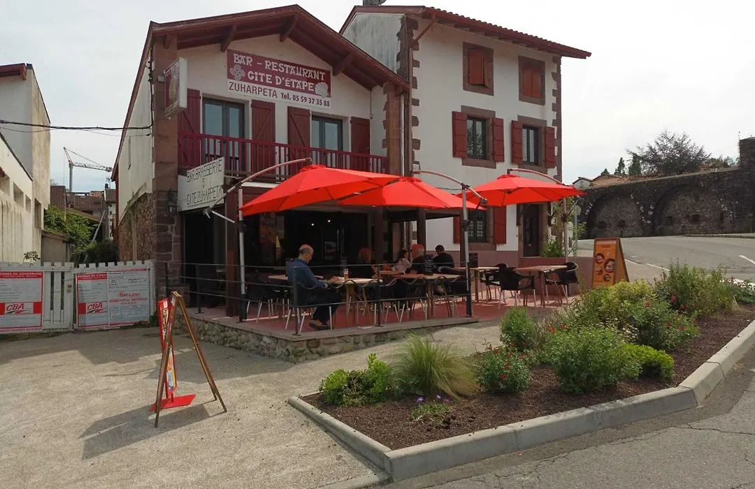 Refuge d'étape Zuharpeta Randonneur Pèlerin-1