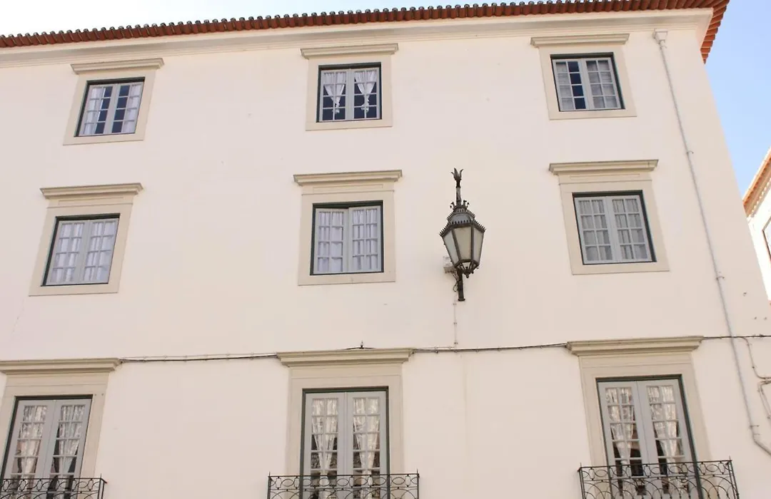 Be Coimbra Hostels-1