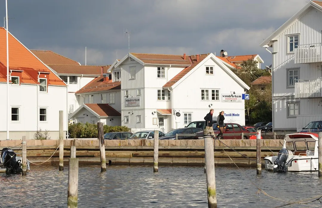 Grebbestads Vandrarhem-1