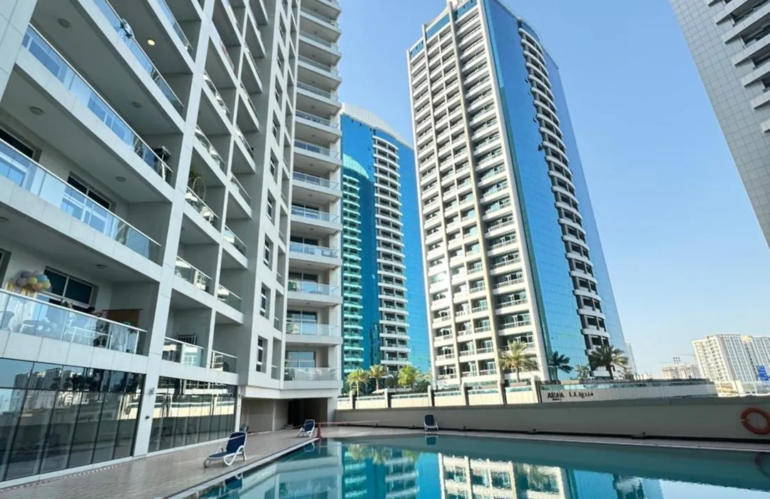 Dubai Backpackers-1
