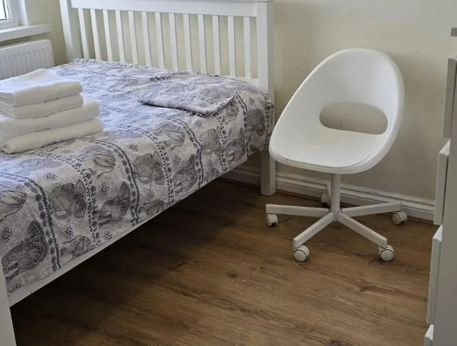 Private Rooms Near Hither Green Station-1