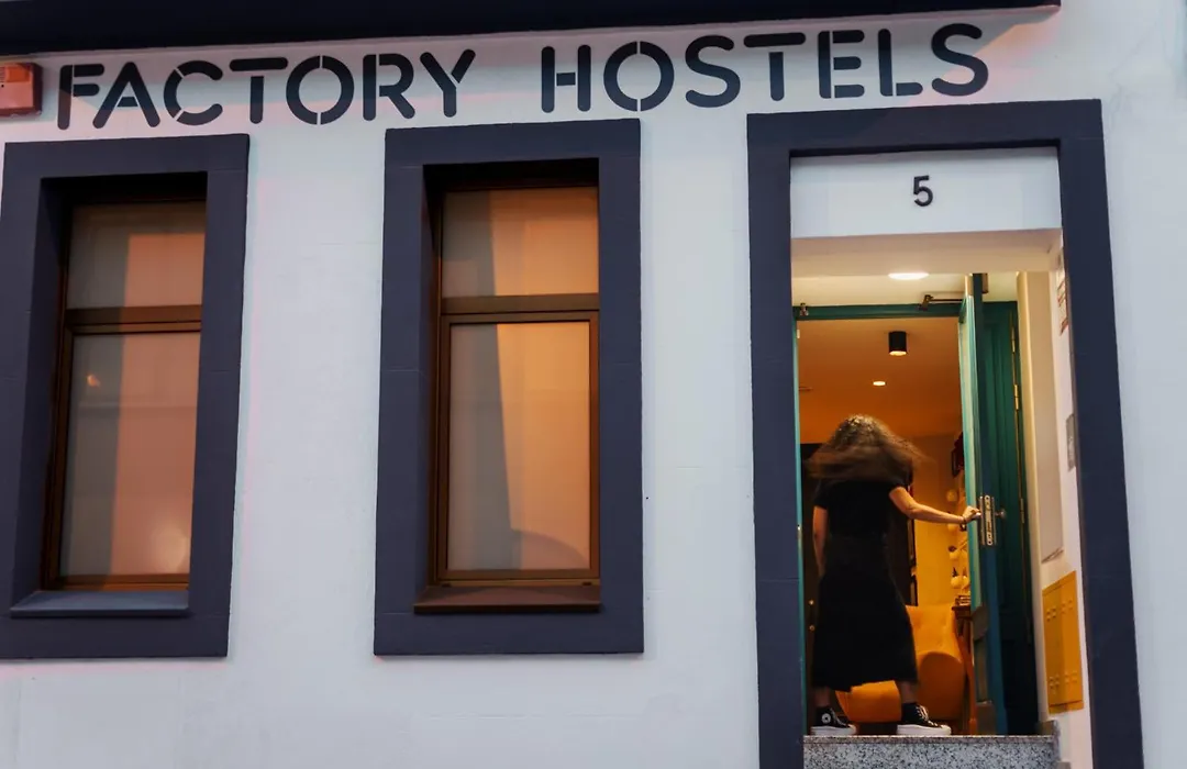 Factory Hostels Barcelona-1
