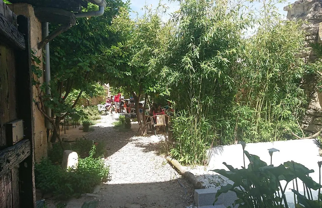 Albergue Sansol - El oasis del camino francés - Exclusivo para peregrinos-1