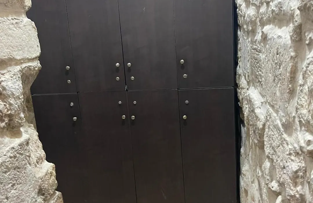 Chain Gate Hostel-1