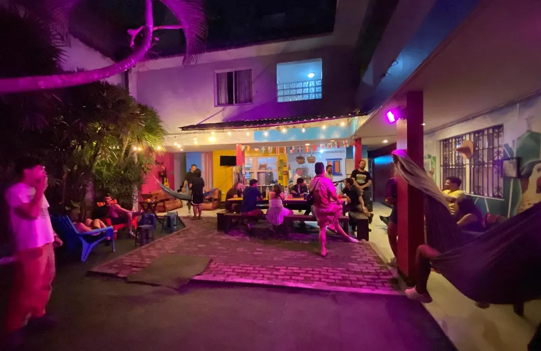 The Pelican Larry Hostel-1
