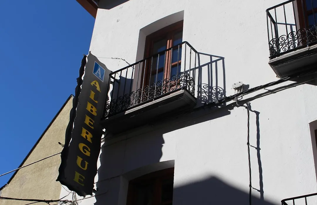 Albergue-Refugio Sargantana-1