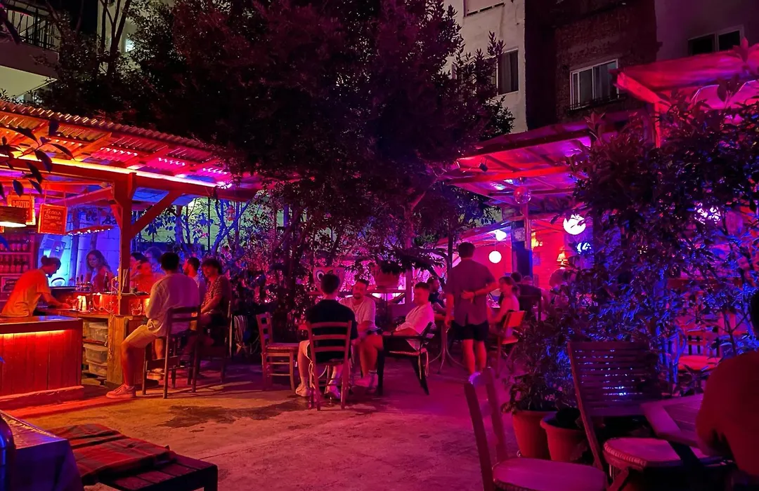 Tirana Backpacker Hostel-1