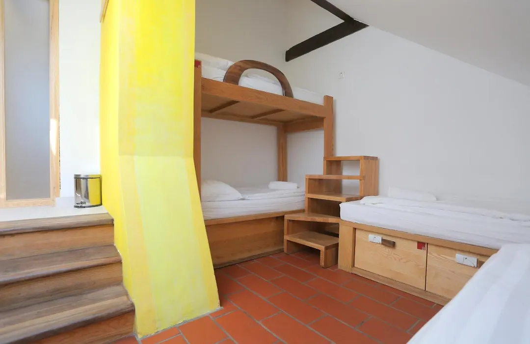 Hostel Celica-1