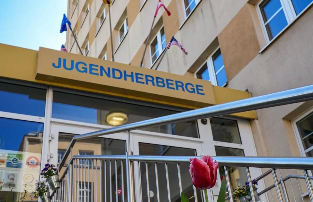 DJH Jugendherberge Dresden - Jugendgästehaus-1