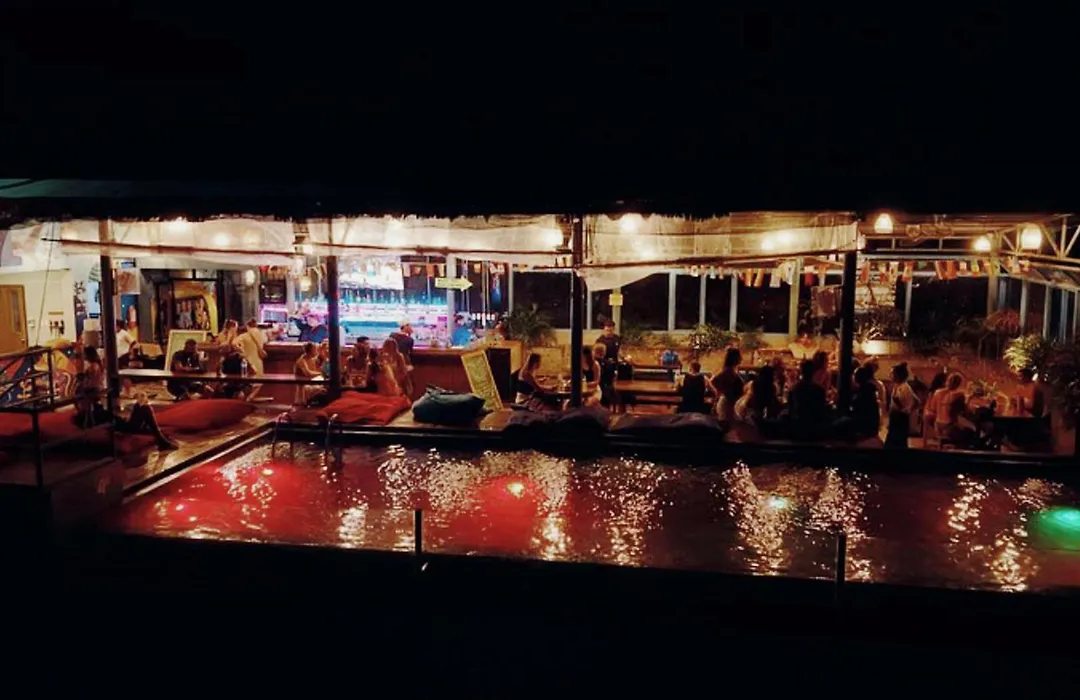 Outpost Hostel - Coron-1