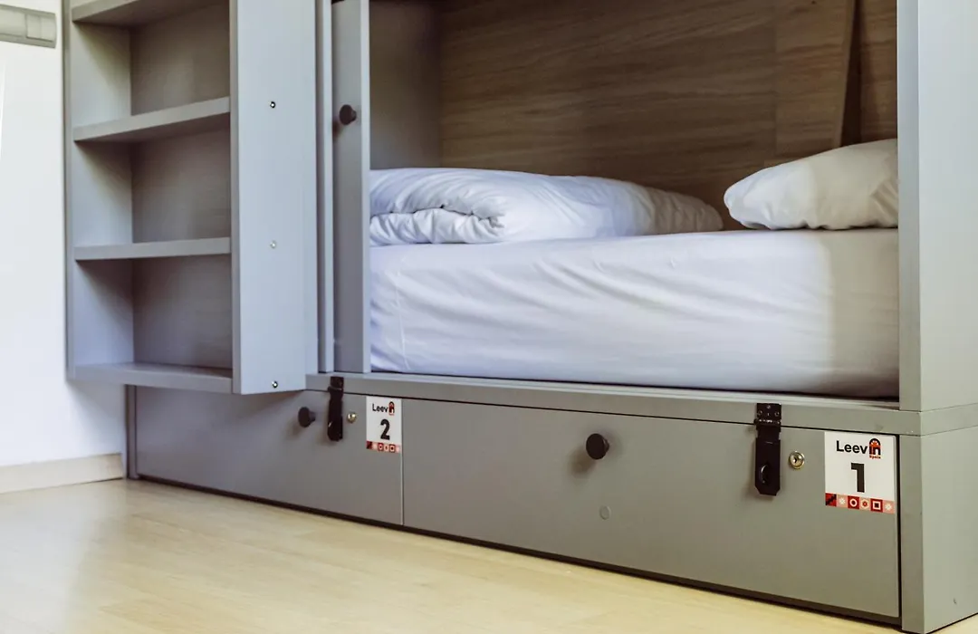 Leevin Stay Hostel-1