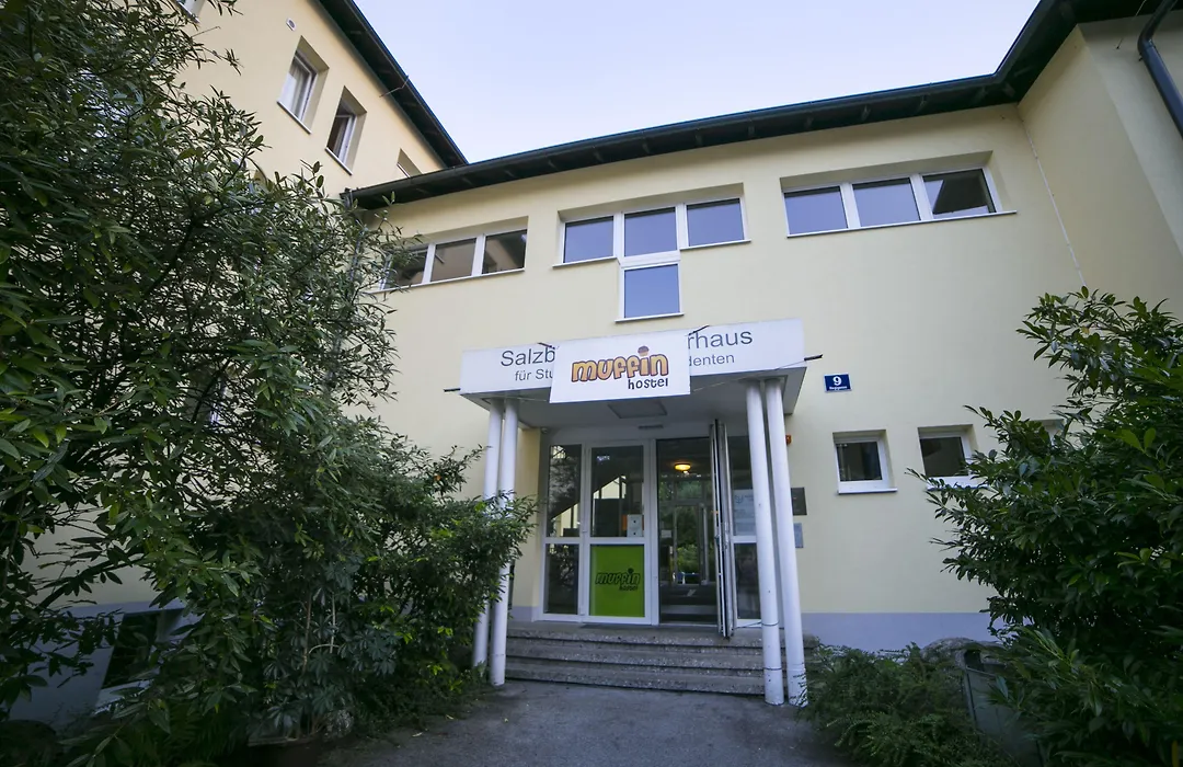 Muffin Hostel-1