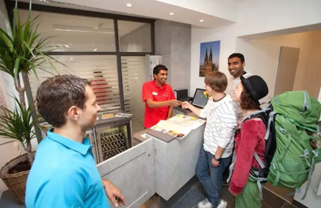 Pathpoint Cologne - Backpacker Hostel-1