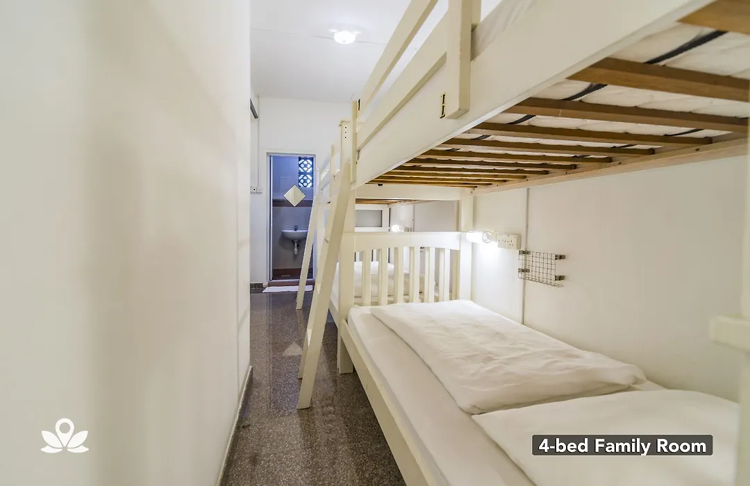 Beat Arts Hostel At Chinatown-1