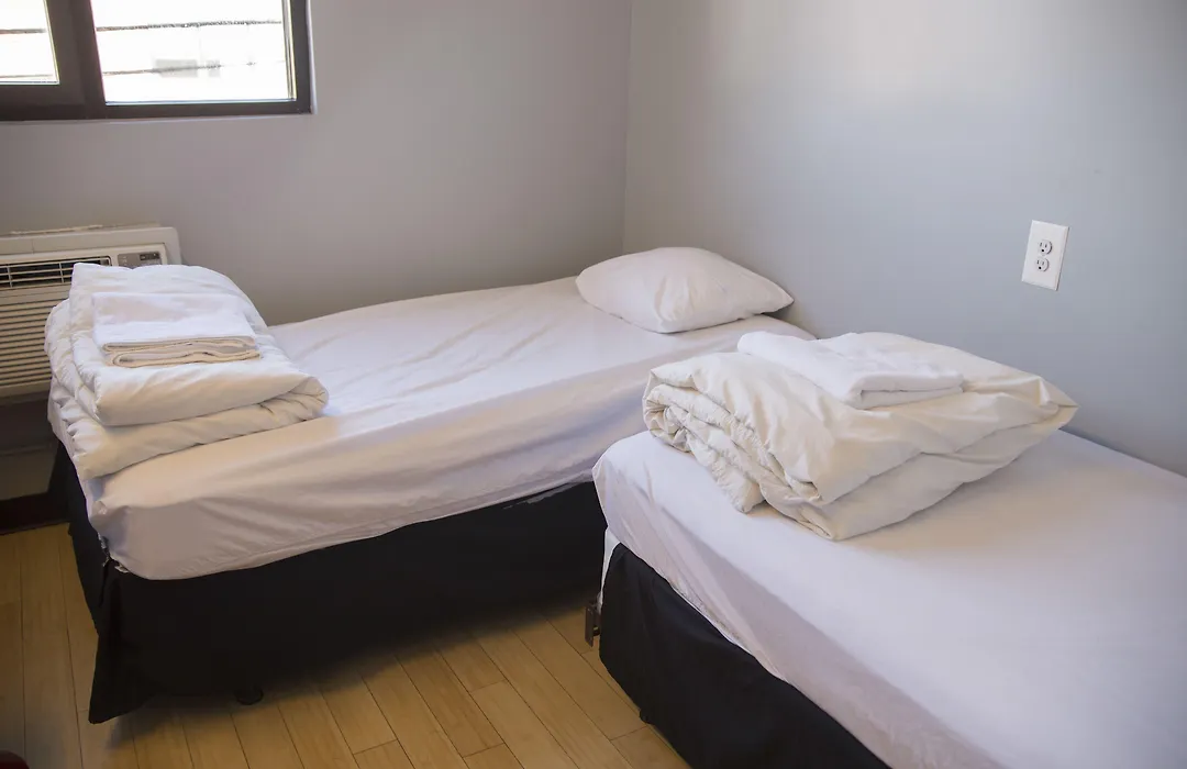 The Local Ny Hostel-1