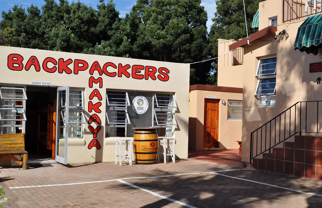 Amakaya Backpackers Travellers Accommodation-1