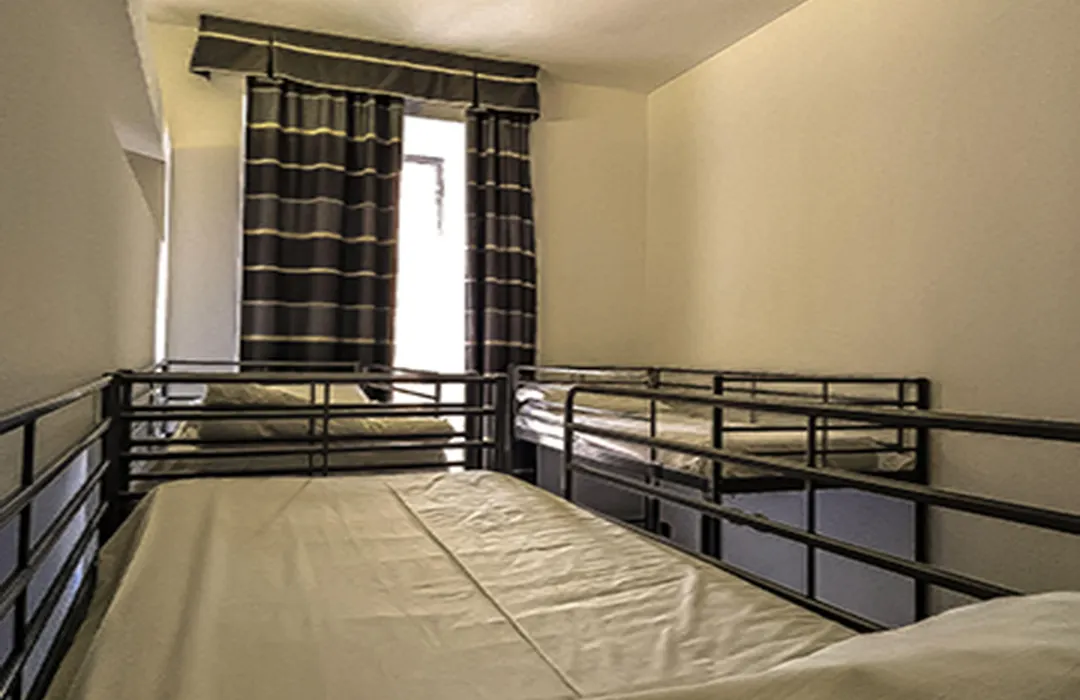 M&J Place Hostel Rome-1