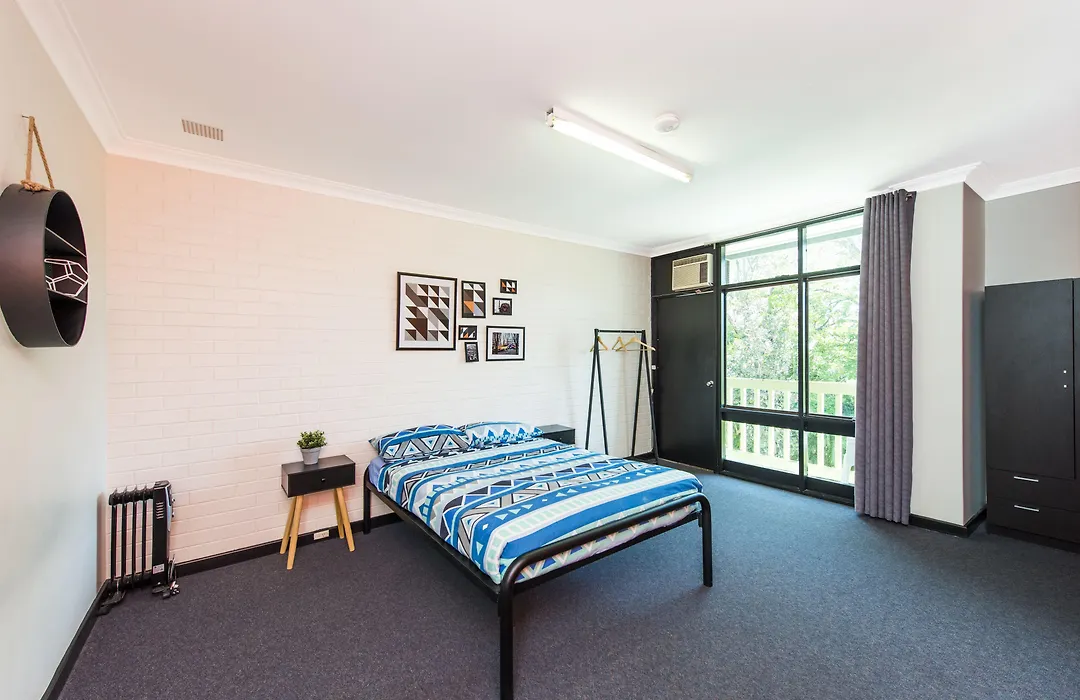 Billabong Backpackers Resort-1