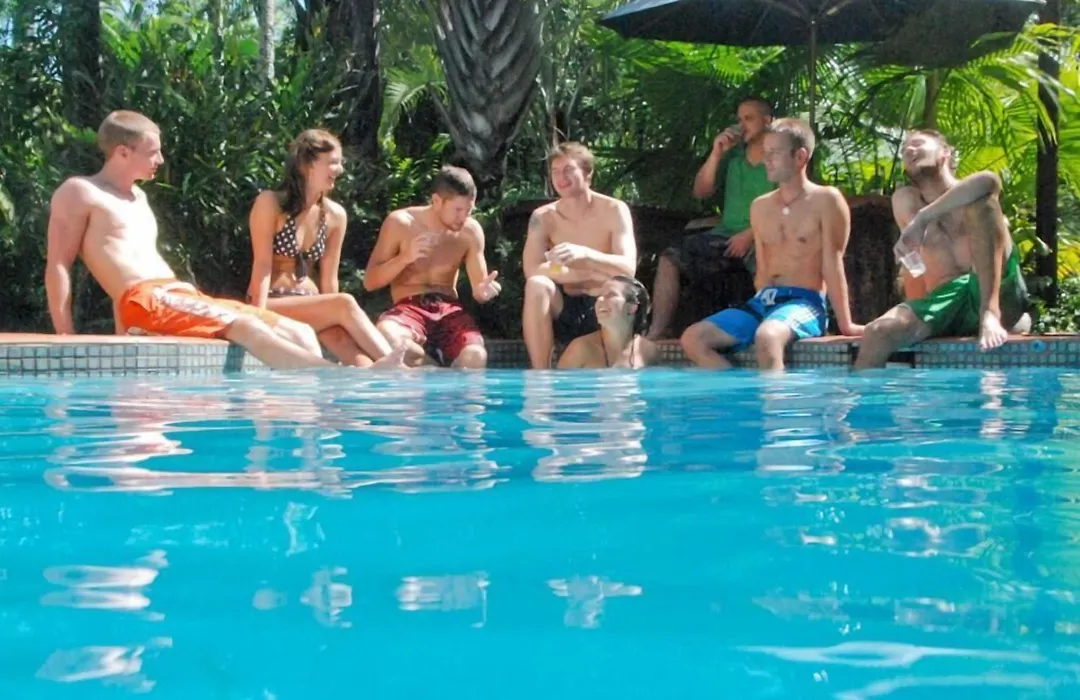 Dougies Backpackers Resort-1