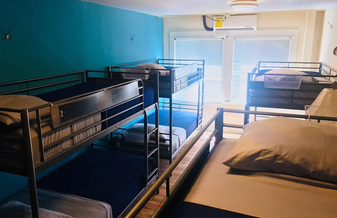 Melrose Hostel (Adults Only)-1