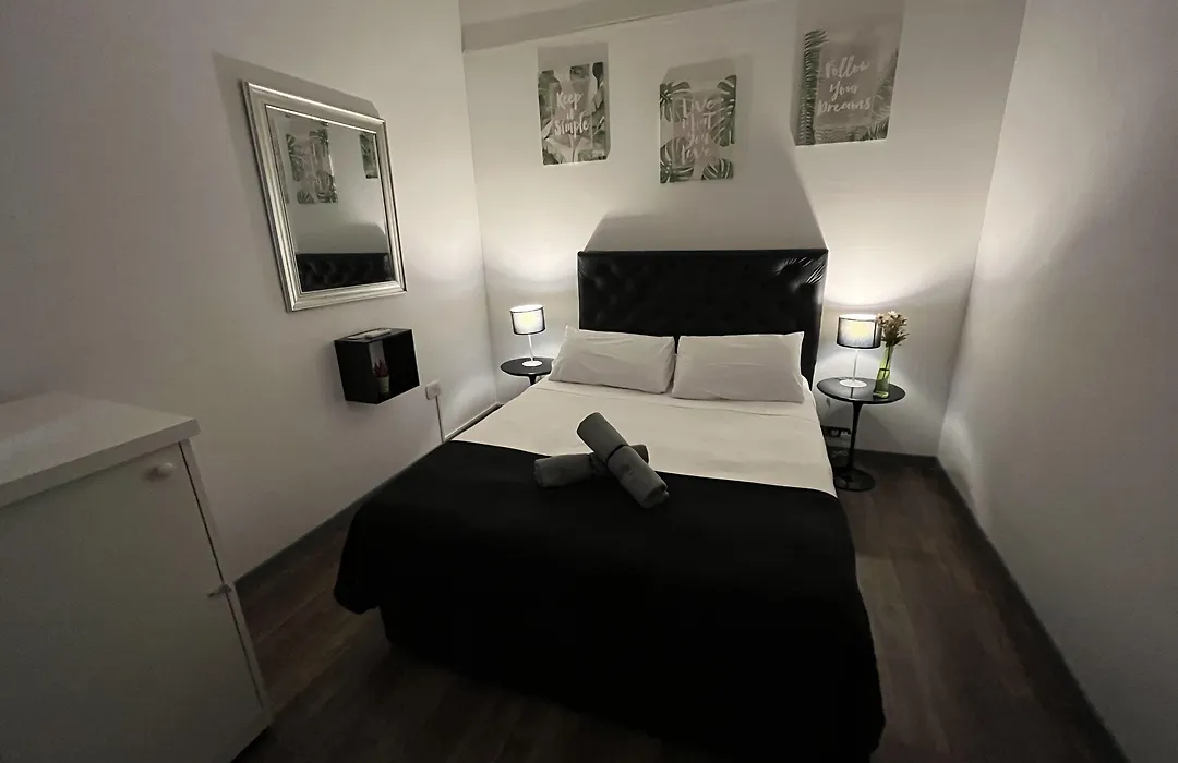 Ph Palermo Hostel-1