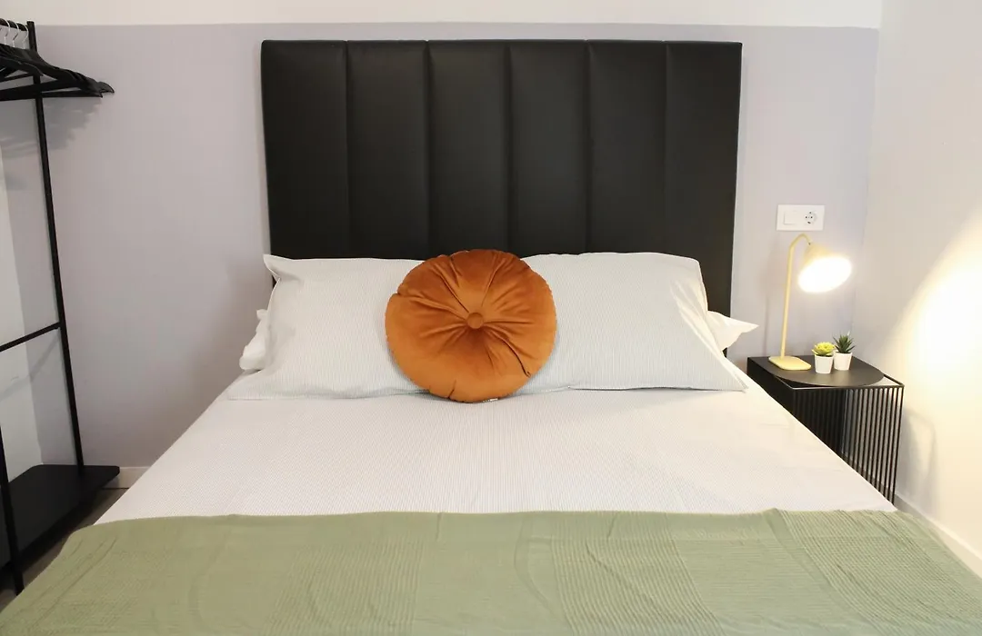 Matute Street, Private Rooms-1