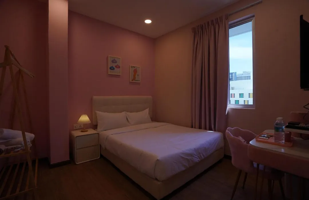 Palette Pink Cabana George Town-1