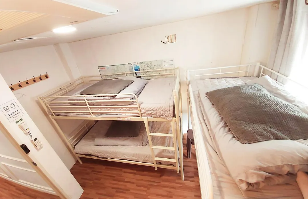 Blue Boat Hostel Myeongdong-1