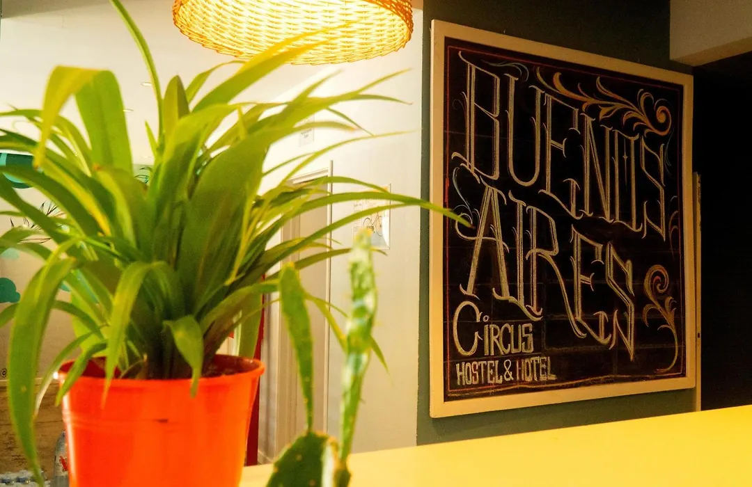 Circus Hostel-1