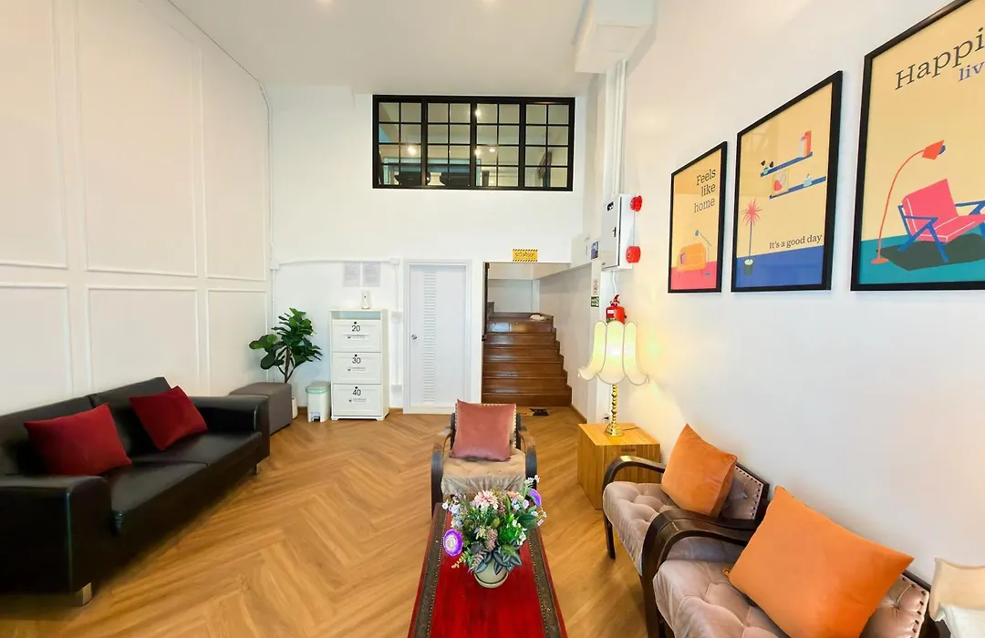 Sleep Walker Poshtel-1