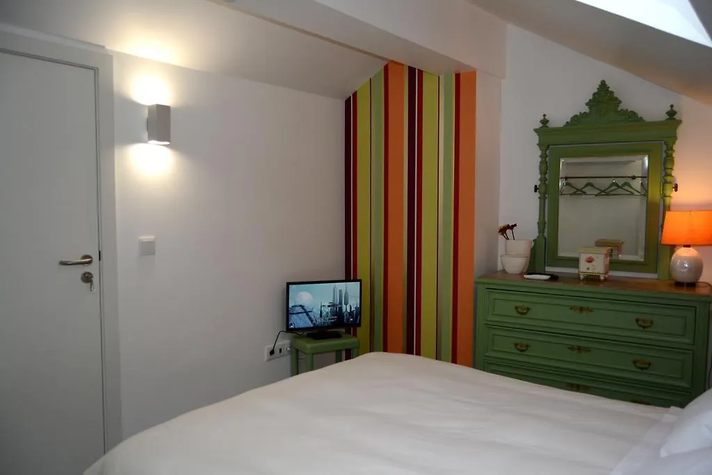 Lab Hostel Nazare-1
