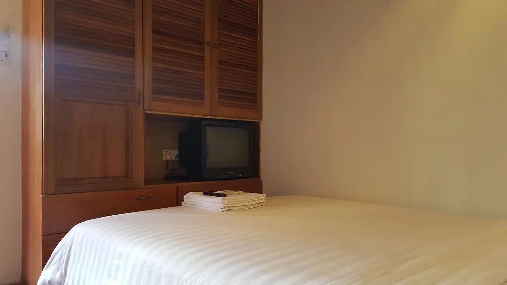 Rainforest Bed & Breakfast-1