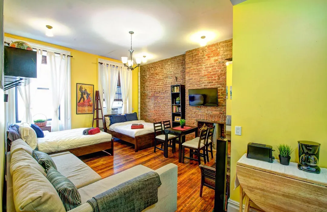 Chelsea Art Suites-1