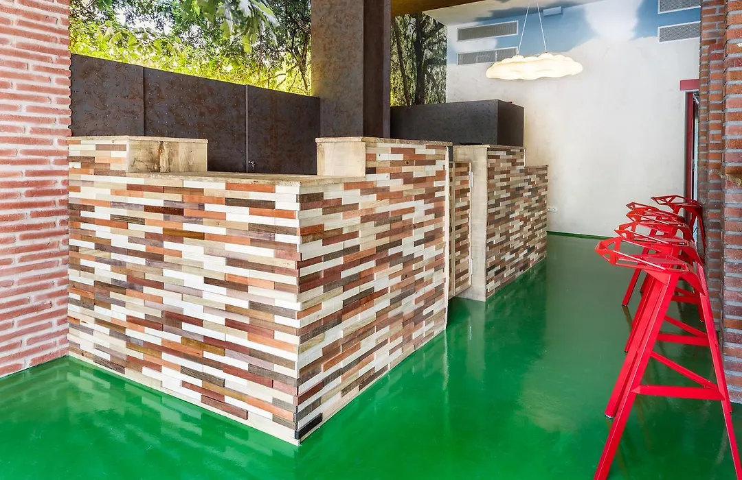 Blanco Albergue-1