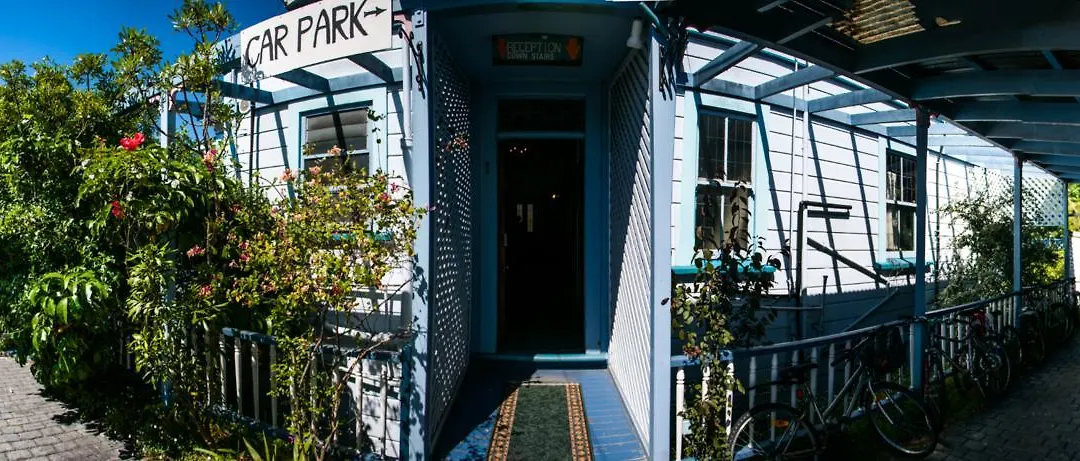 The Palace Backpackers-1