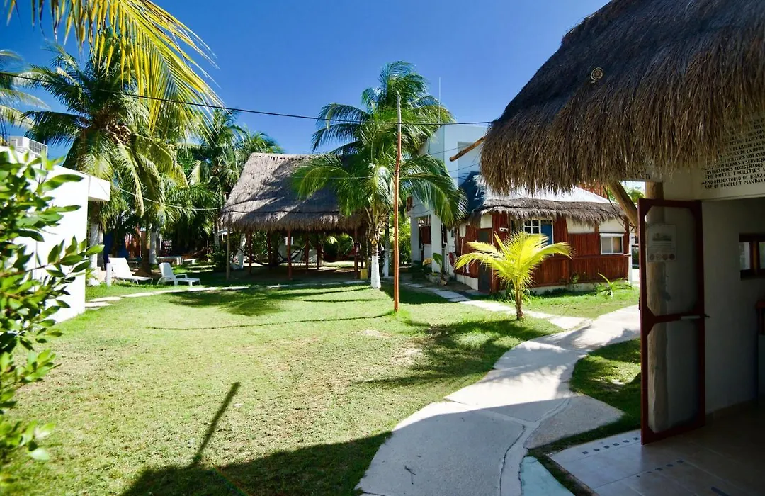 Golden Paradise Hostel-1