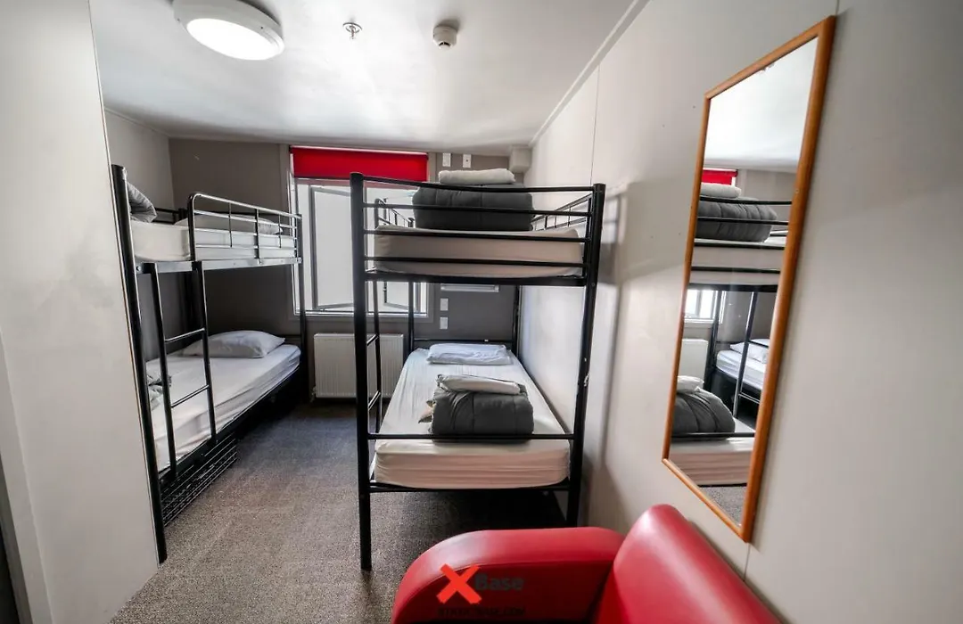 Base Wanaka Hostel-1