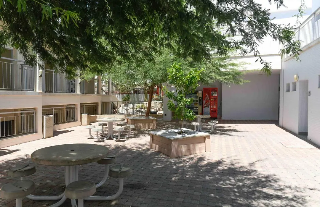Hi - Eilat Hostel-1