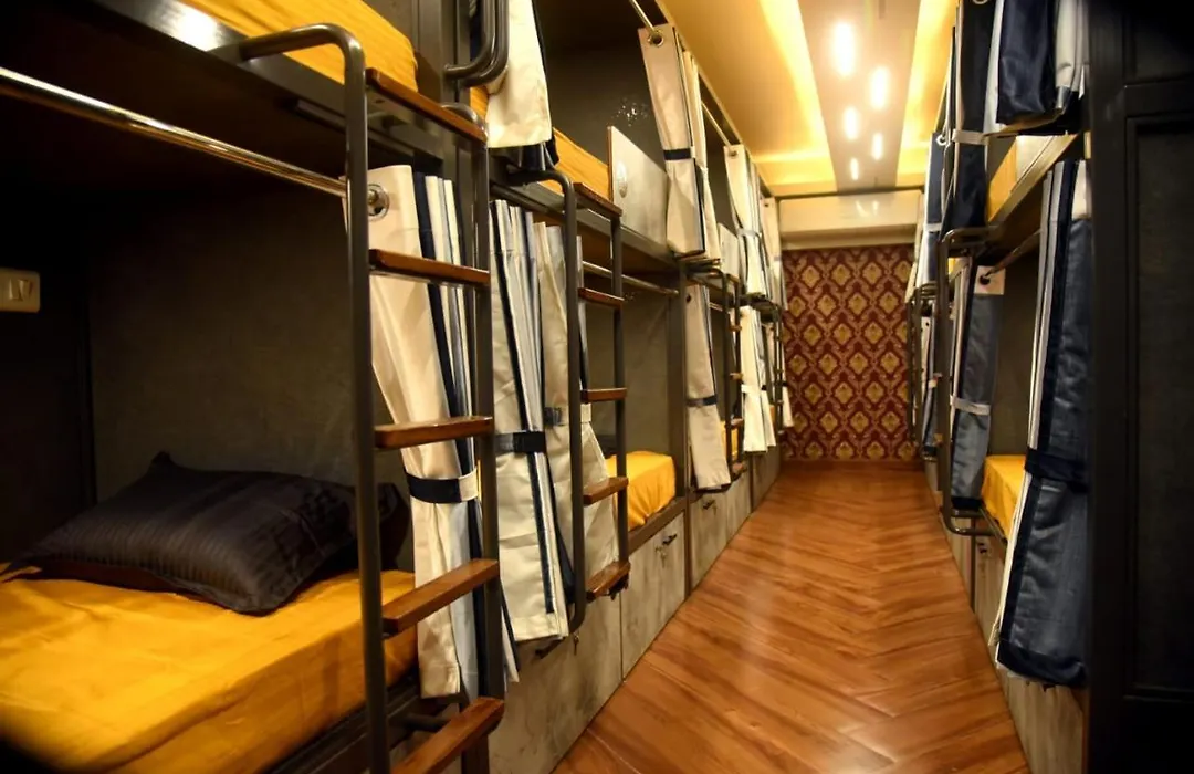Charyana Hotel Ac Dormitory-1