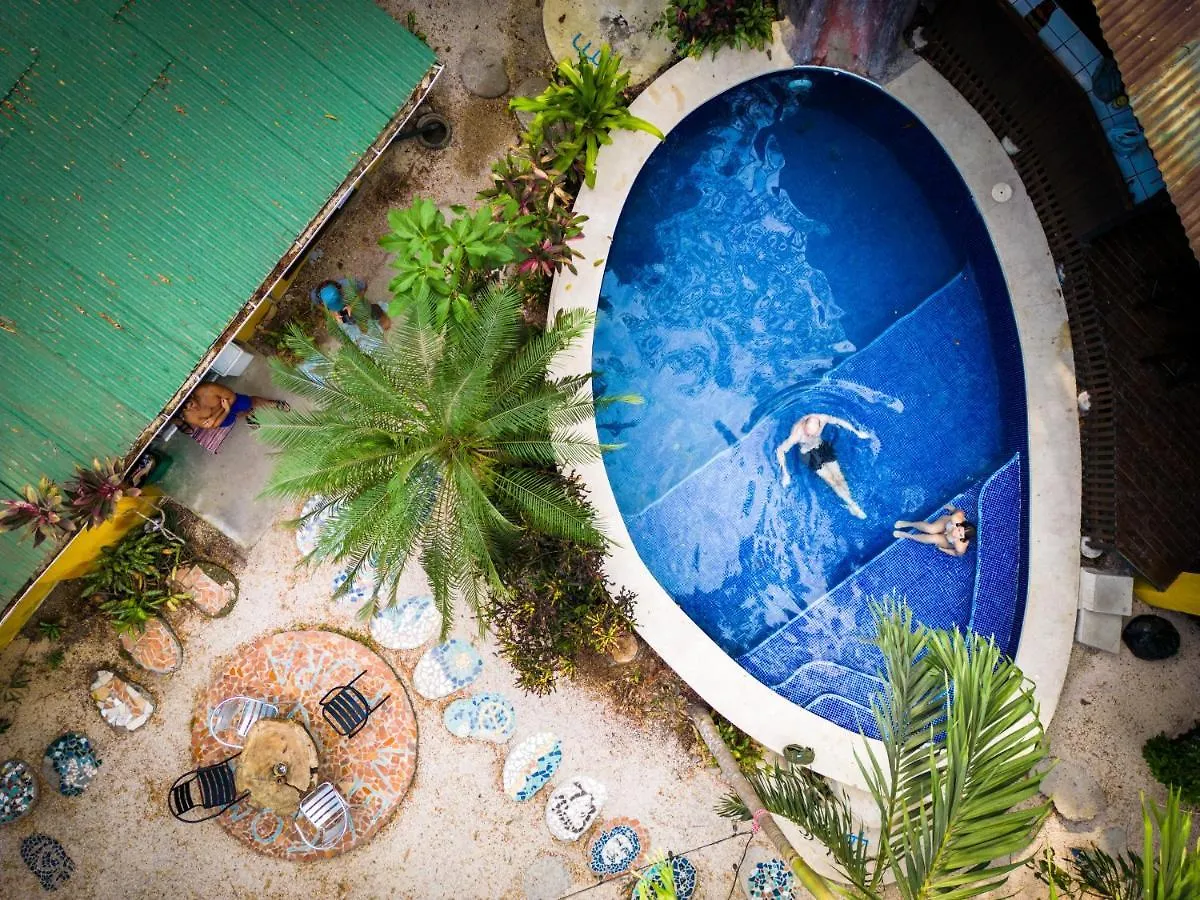 Choose from 10 Hostels in Playa Santa Teresa (Puntarenas), Costa Rica