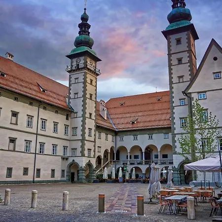 Jugend- und Familiengästehaus Klagenfurt-2