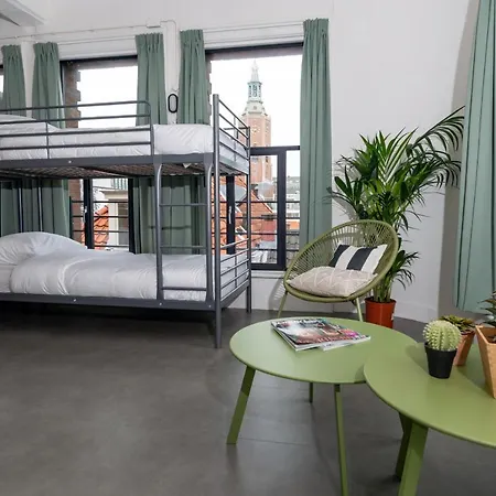 Pink Flamingo Boutique Hostel-2