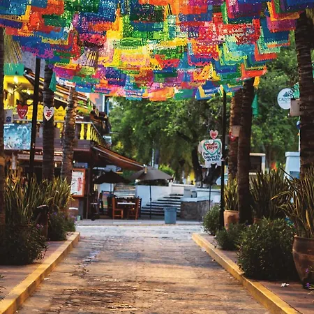 Blue Pepper Beds Sayulita-3