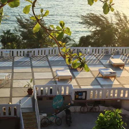 La Coral Beach House-2